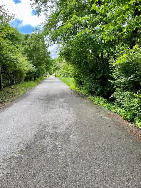 3564 Barnett Ln, Springdale, AR 72762