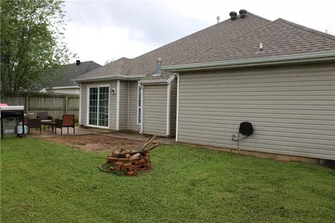 701 Emerald St, Lowell, AR 72745 photo 16