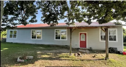 9842 Fair Ln, Springdale, AR 72762