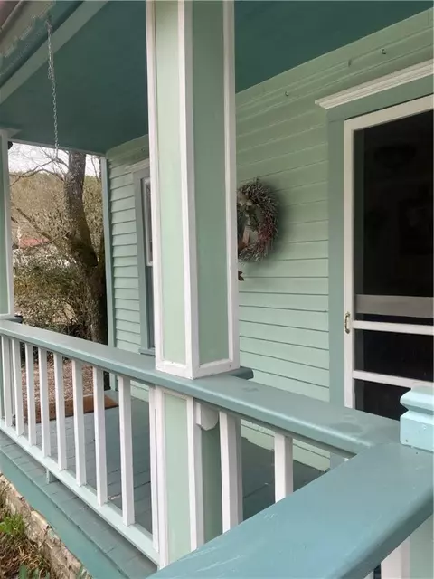 175 Main St, Eureka Springs, AR 72632