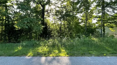 Loftus Drive, Bella Vista, AR 72714