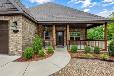 2 Lewes Ln, Bella Vista, AR 72714