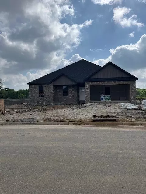 751 Marianne, Centerton, AR 72719