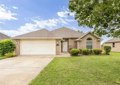 4714 Sadie St, Springdale, AR 72762