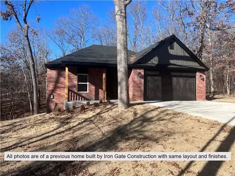 14 Stornoway Ln, Bella Vista, AR 72715