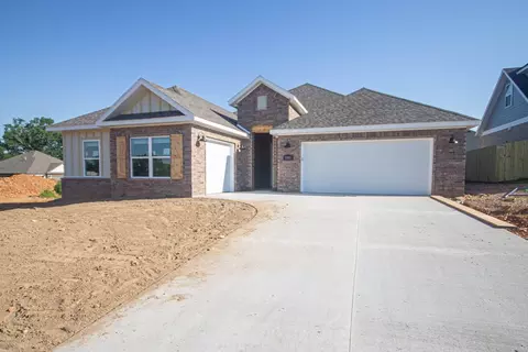 5504 SW Firethorn Ln, Bentonville, AR 72712