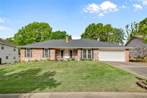 159 San Jose Dr, Springdale, AR 72764