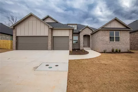 1355 Padova Ave, Springdale, AR 72762