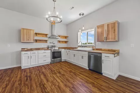 11095 Fishback Rd, Gravette, AR 72736 photo 6
