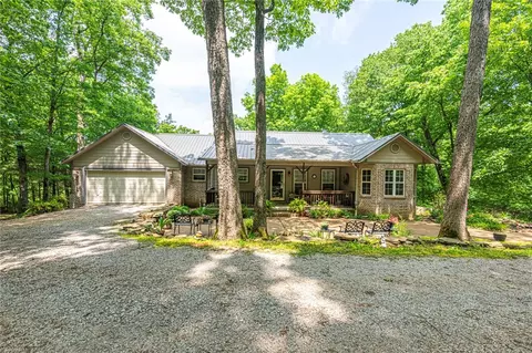 640 Hattabaugh Dr, Elkins, AR 72727