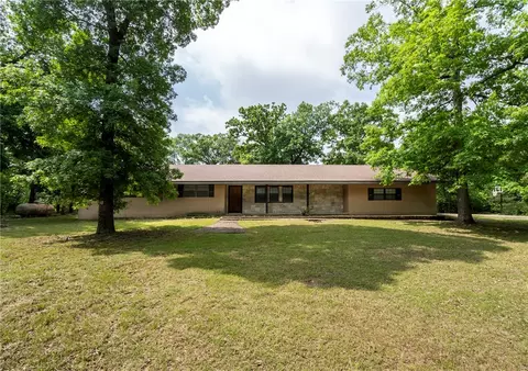 8107 Bob White Ln, Bentonville, AR 72712