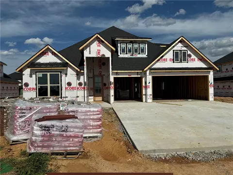 1150 Montieri Dr, Centerton, AR 72719