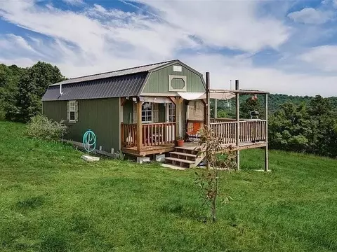 3505 County Road 306, Eureka Springs, AR 72632