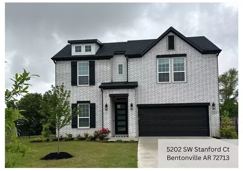 5202 SW Stanford Ct, Bentonville, AR 72713