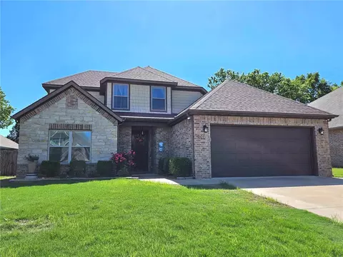 901 SW Caprington St, Bentonville, AR 72712