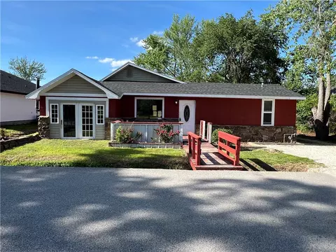 405 E Rogers St, Lincoln, AR 72744