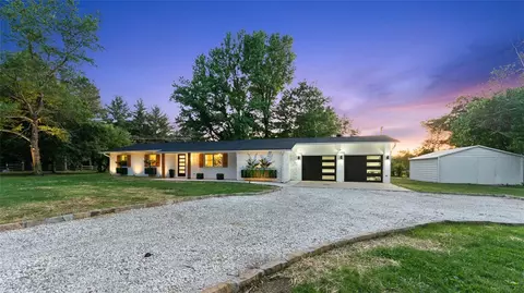 13205 Longridge Ln, Bentonville, AR 72712