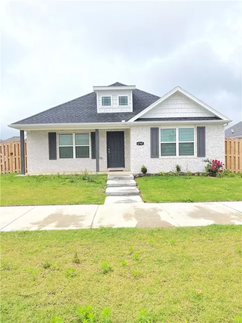 4747 W Tofino Dr, Fayetteville, AR 72704