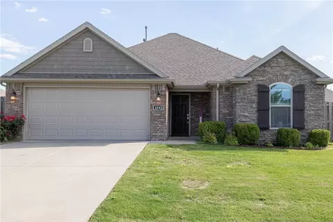 4543 W Blissful Dr, Fayetteville, AR 72704