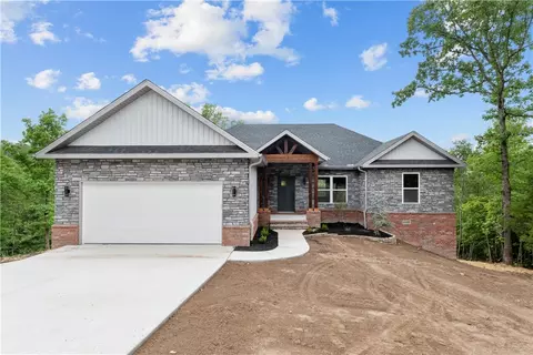 14 Strathdon Ln, Bella Vista, AR 72715