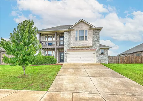 1407 Crestwood Hills Ln, Cave Springs, AR 72718