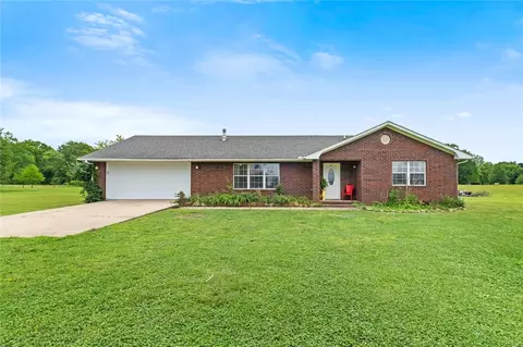20116 Riverdale Rd, Siloam Springs, AR 72761