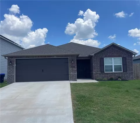 505 Ashwood St, Lowell, AR 72745