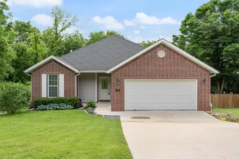 15 Marazion Ln, Bella Vista, AR 72714
