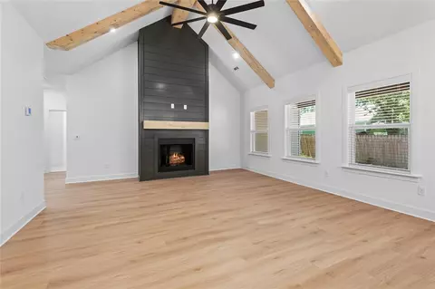 476 W 2nd St, Centerton, AR 72719 photo 7
