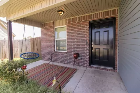Other - 313 E Glendale Ln, Rogers, AR 72758 photo 1 of 9