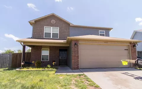 313 E Glendale Ln, Rogers, AR 72758