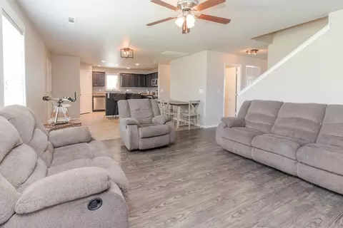 Living - 313 E Glendale Ln, Rogers, AR 72758 photo 1 of 4