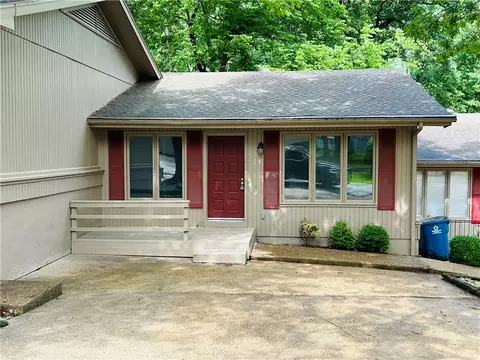 24 Mellor Ln, Bella Vista, AR 72715