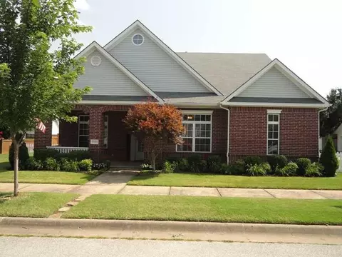 6649 Bernice Ave, Springdale, AR 72762