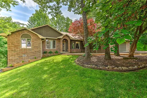 22 Fenchurch Dr, Bella Vista, AR 72715