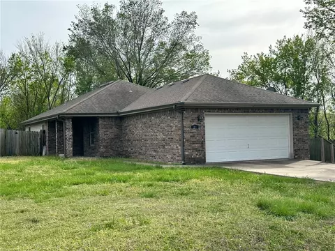 29 Olmsted Cir, Bella Vista, AR 72715