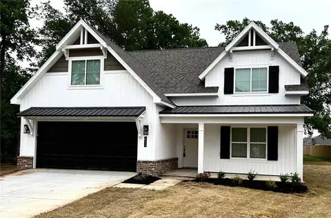 611 S Baggett St, Prairie Grove, AR 72753