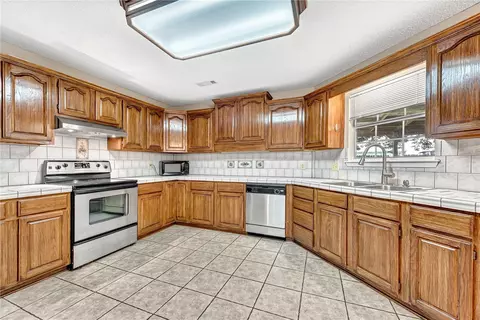 3428 Ryan St, Springdale, AR 72764 photo 4