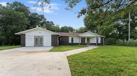 9621 Wilmoth Cir, Gentry, AR 72734