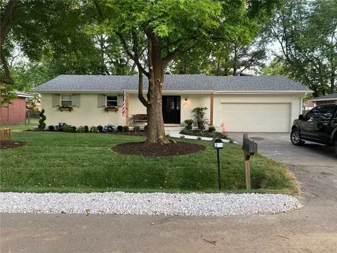 204 13th St, Bentonville, AR 72712