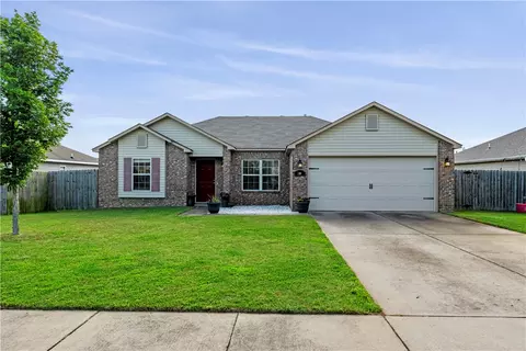 5306 SW Cherry Creek Rd, Bentonville, AR 72712