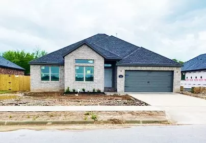 2605 N Penny St, Siloam Springs, AR 72761