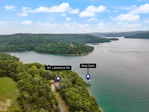 761 Lakeshore Rd, Eureka Springs, AR 72631