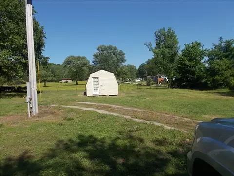22092 Prentice Rd, Summers, AR 72769 photo 8