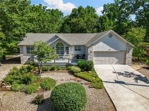 67 Branchwood Dr, Bella Vista, AR 72715