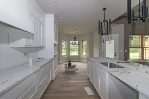 910 E Tucks Chapel Rd, Rogers, AR 72756 photo 6