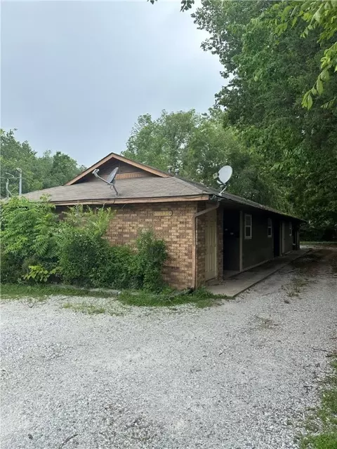 510 5 Caudle Ave #A & B & C, Springdale, AR 72764