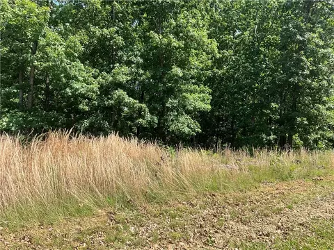 Favorsham Lane, Bella Vista, AR 72714