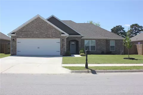 1513 Tracey Rd, Pea Ridge, AR 72751
