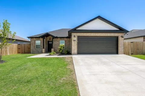1210 Moonrise St, Centerton, AR 72719